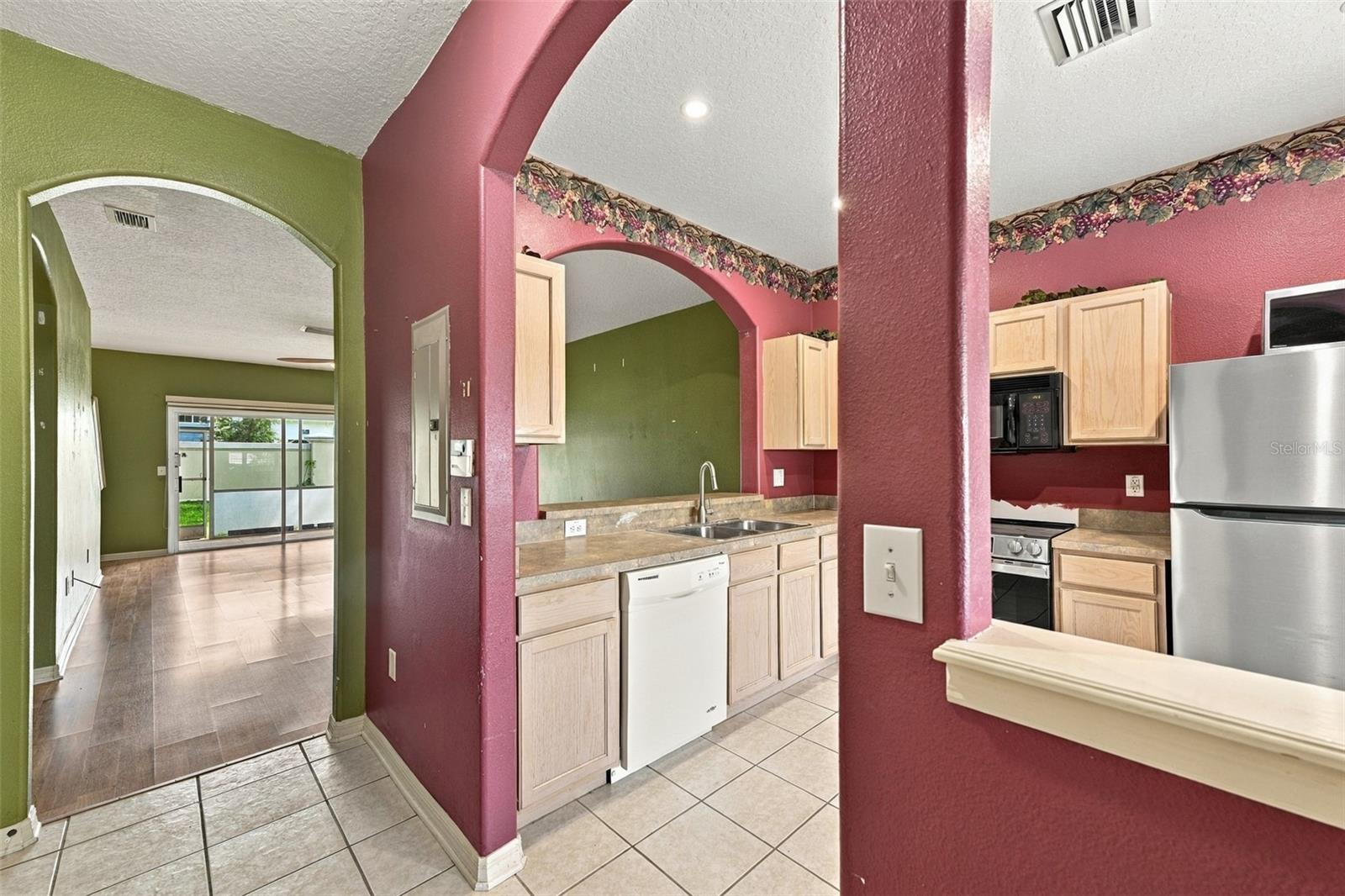 3463 HIGH HAMPTON CIR