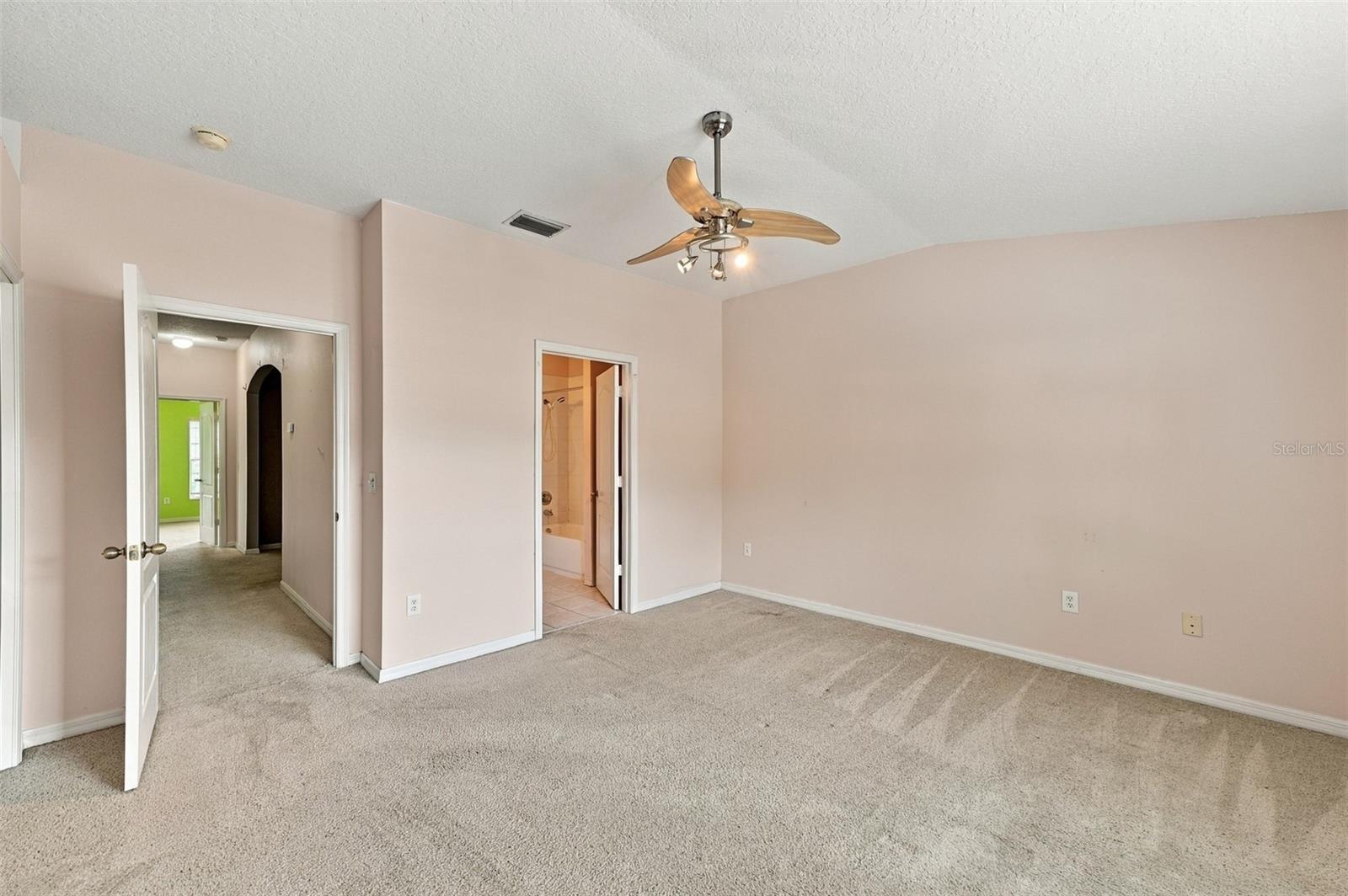 3463 HIGH HAMPTON CIR