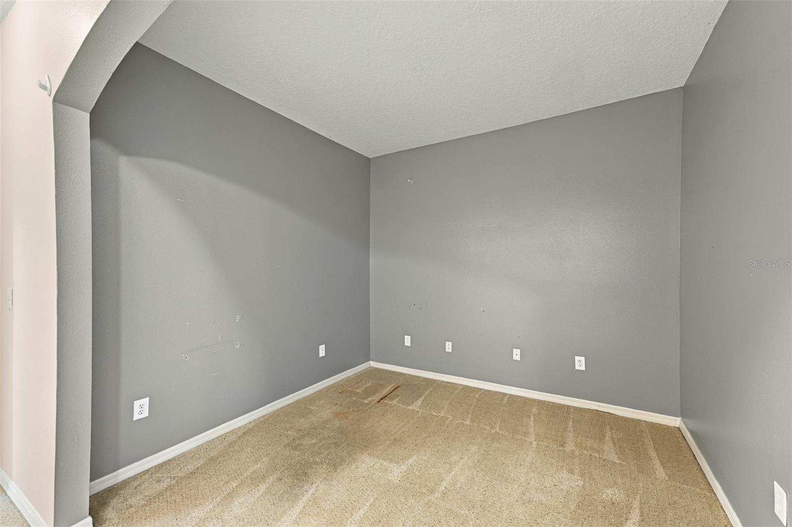 3463 HIGH HAMPTON CIR