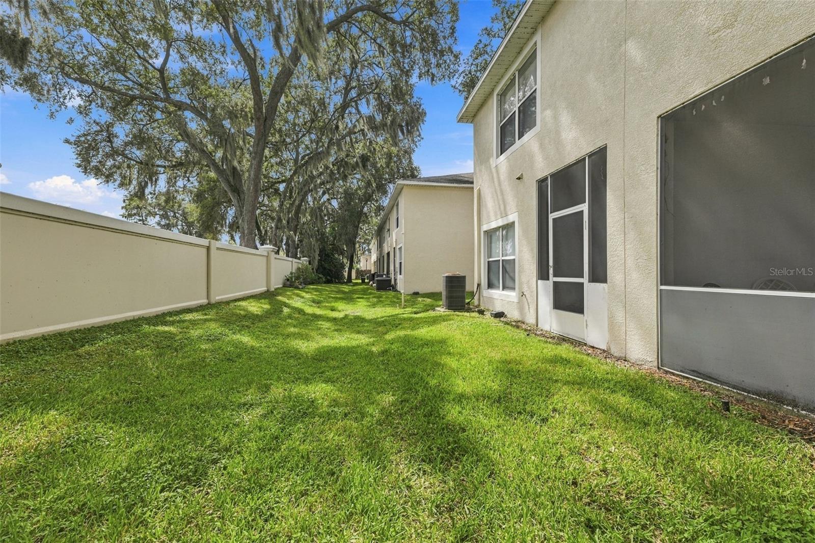 3463 HIGH HAMPTON CIR