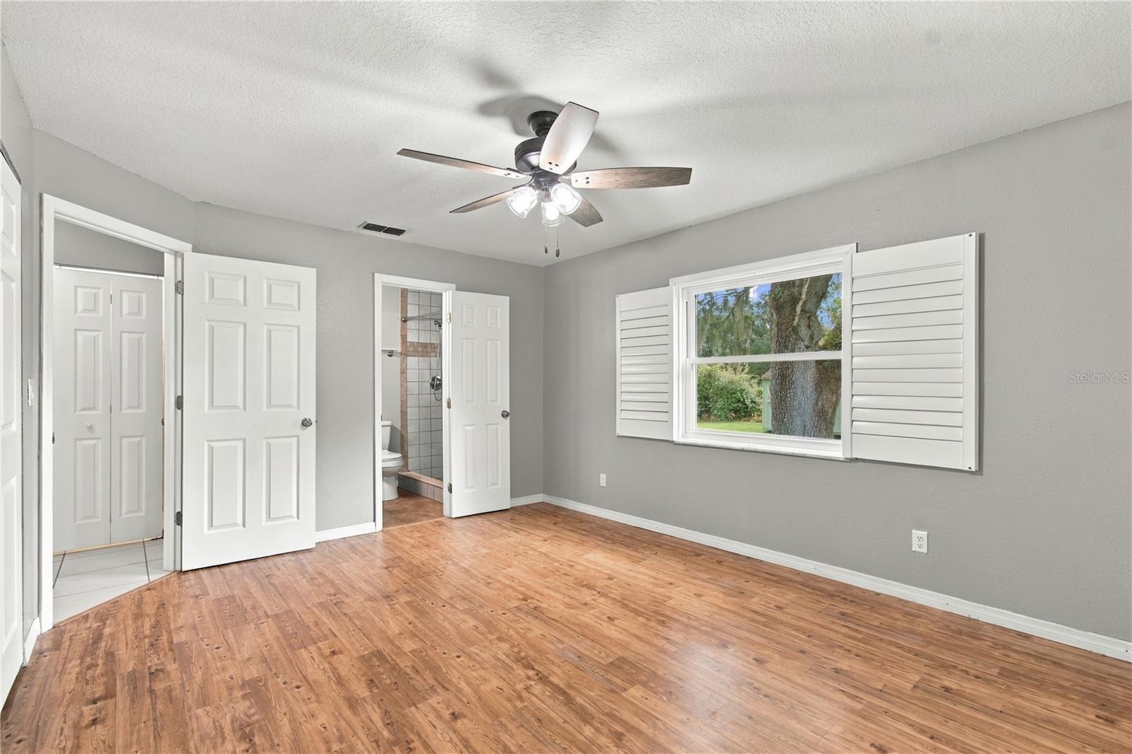 8410 ANGELA CT