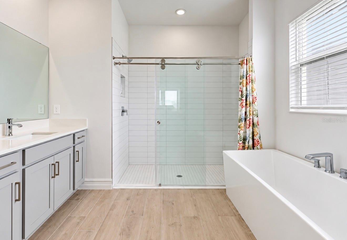 12564 COLONNADE VISTA DR