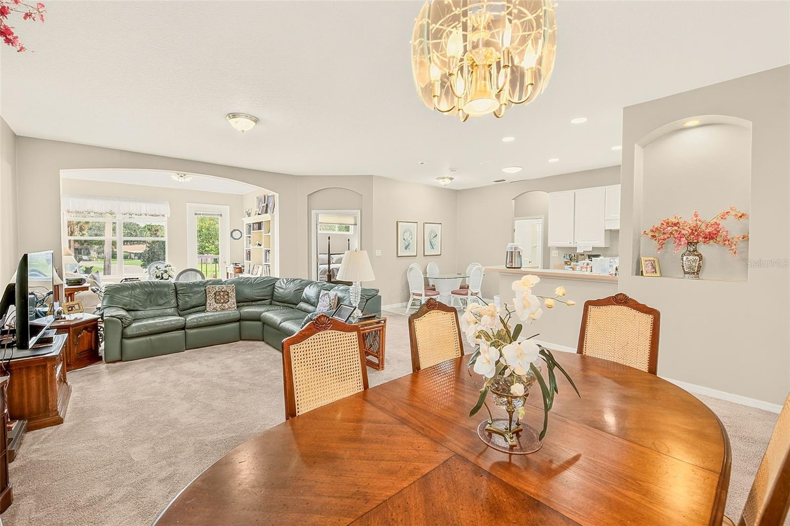8634 ALEXANDRA ARBOR LN