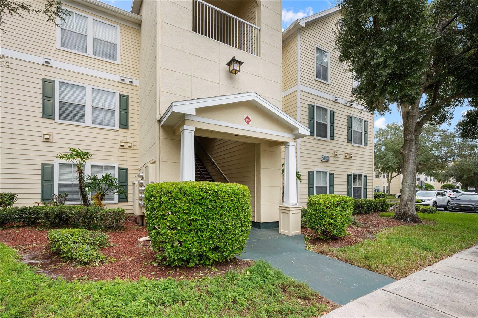 18235 BRIDLE CLUB DR #18235
