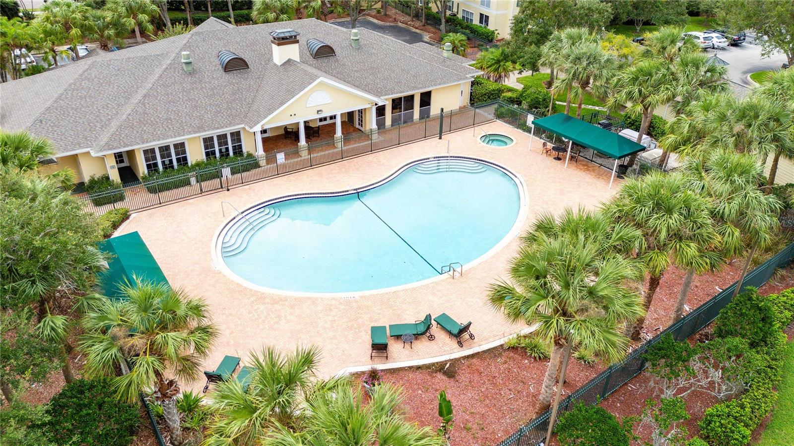 18235 BRIDLE CLUB DR #18235