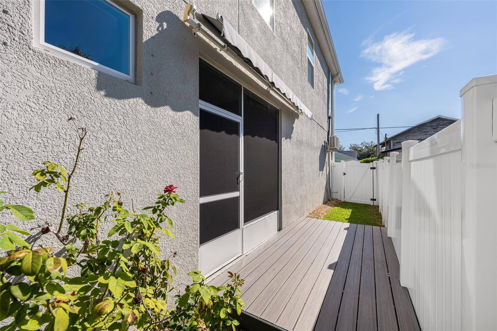 204 S ALBANY AVE #2