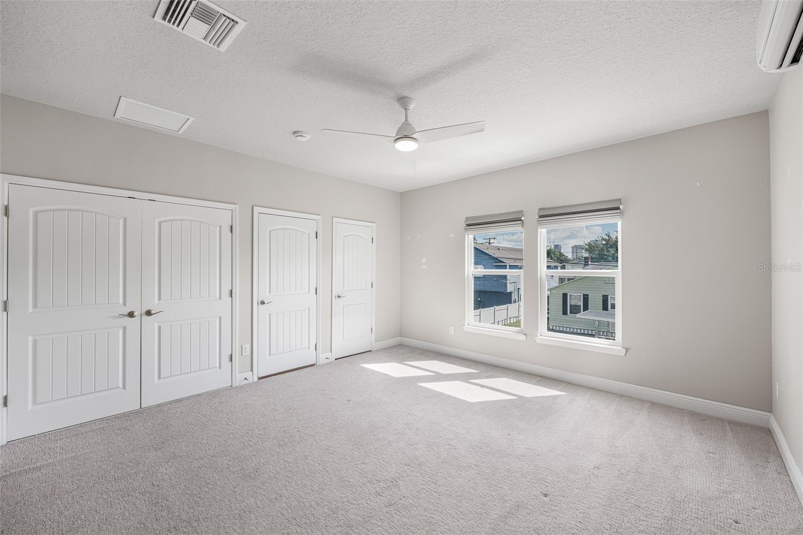 204 S ALBANY AVE #2