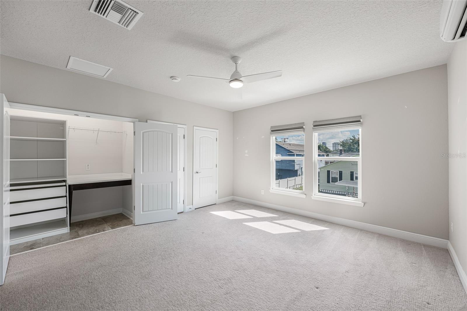 204 S ALBANY AVE #2