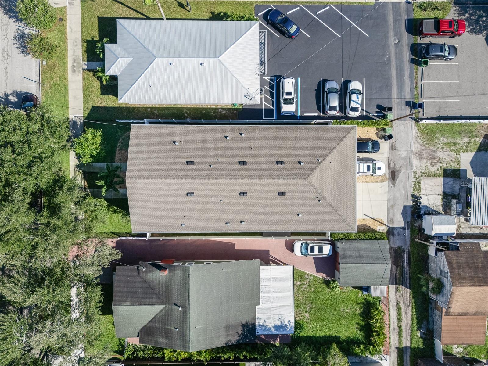 204 S ALBANY AVE #2