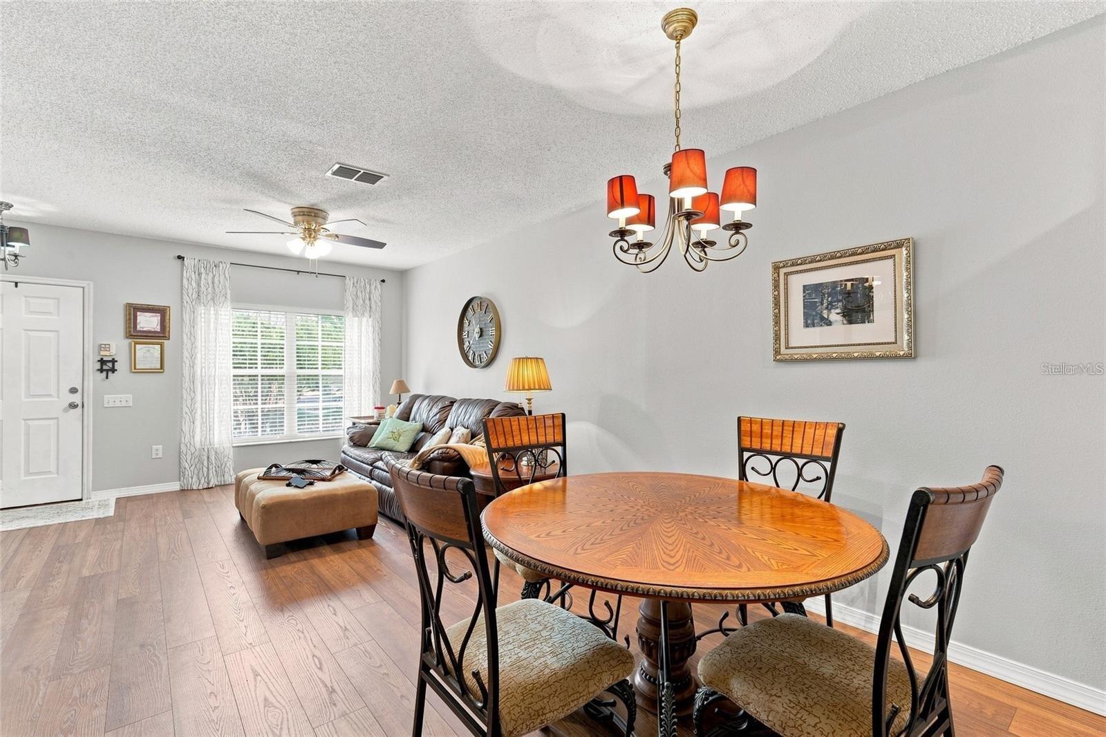 1339 COSTA MESA DR