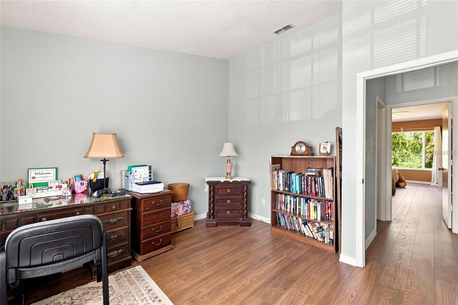 1339 COSTA MESA DR