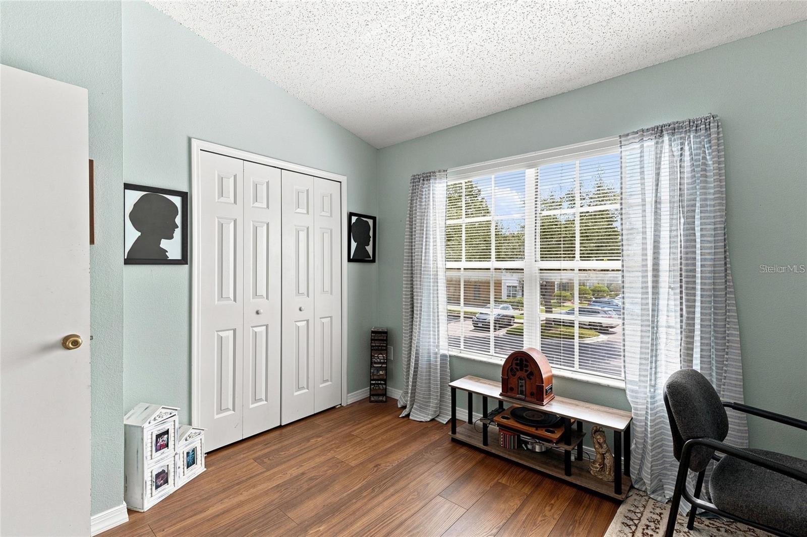 1339 COSTA MESA DR