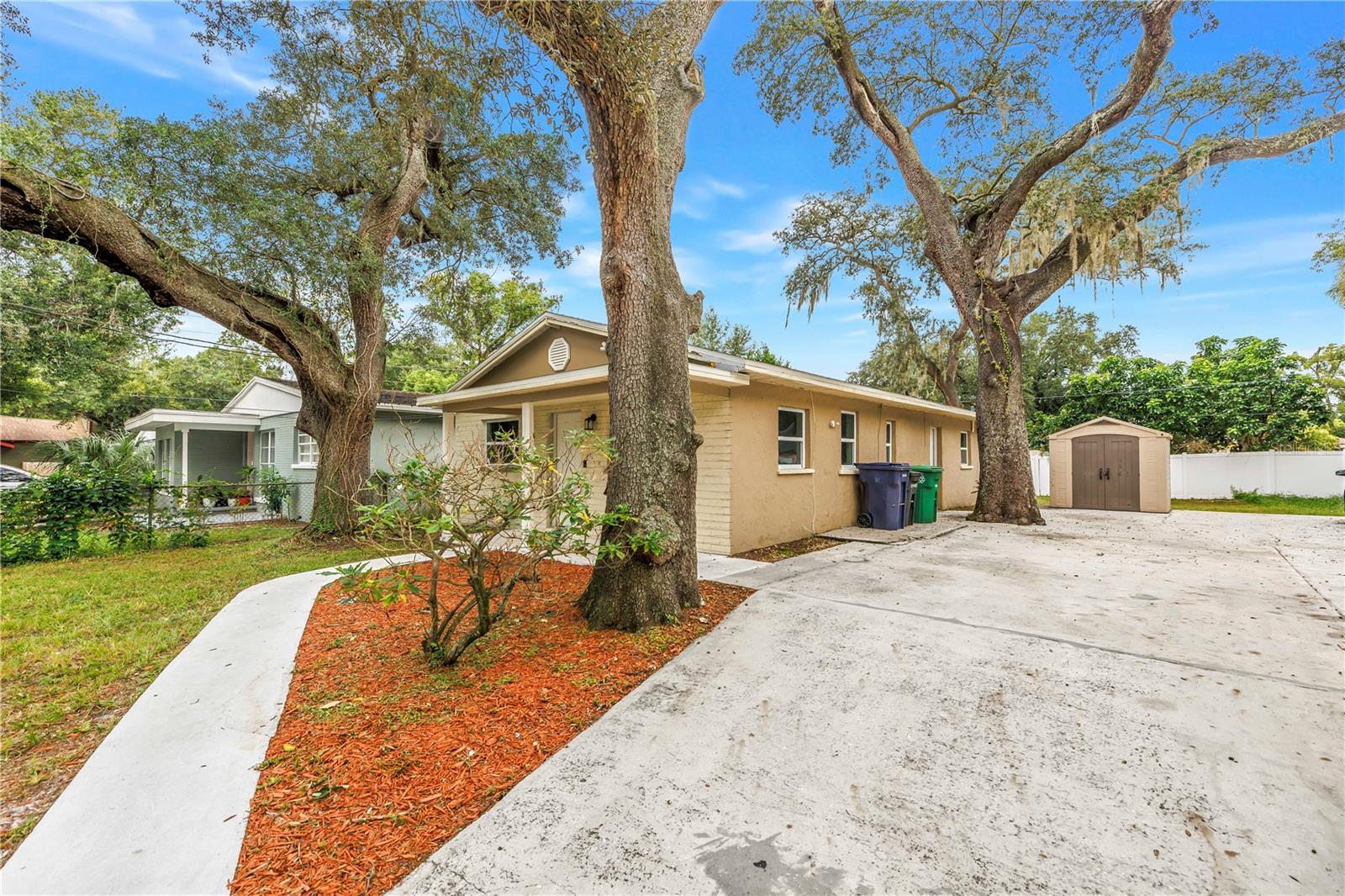 1306 E NEW ORLEANS AVE