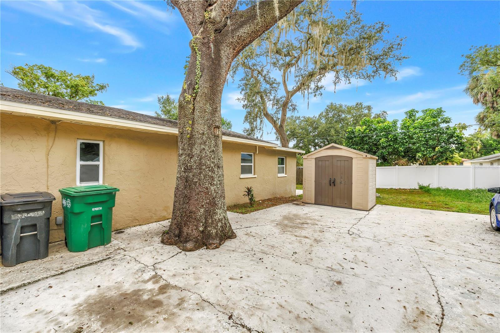 1306 E NEW ORLEANS AVE
