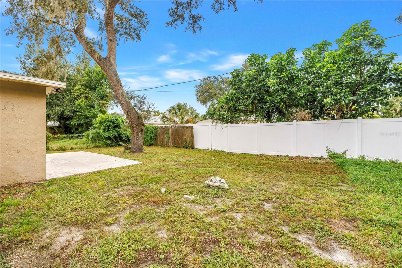 1306 E NEW ORLEANS AVE
