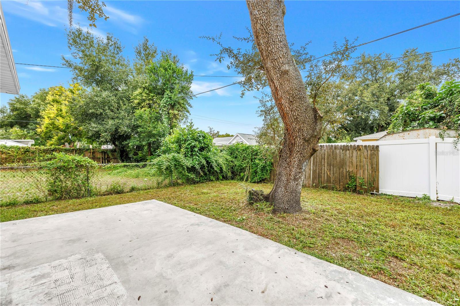 1306 E NEW ORLEANS AVE