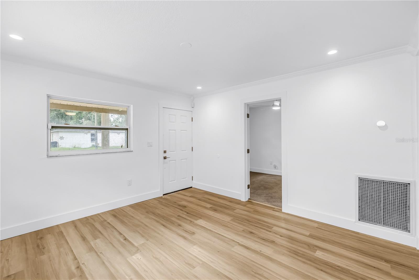 1306 E NEW ORLEANS AVE