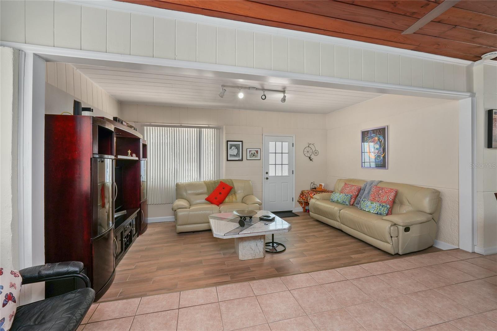 3408 W SAN LUIS ST