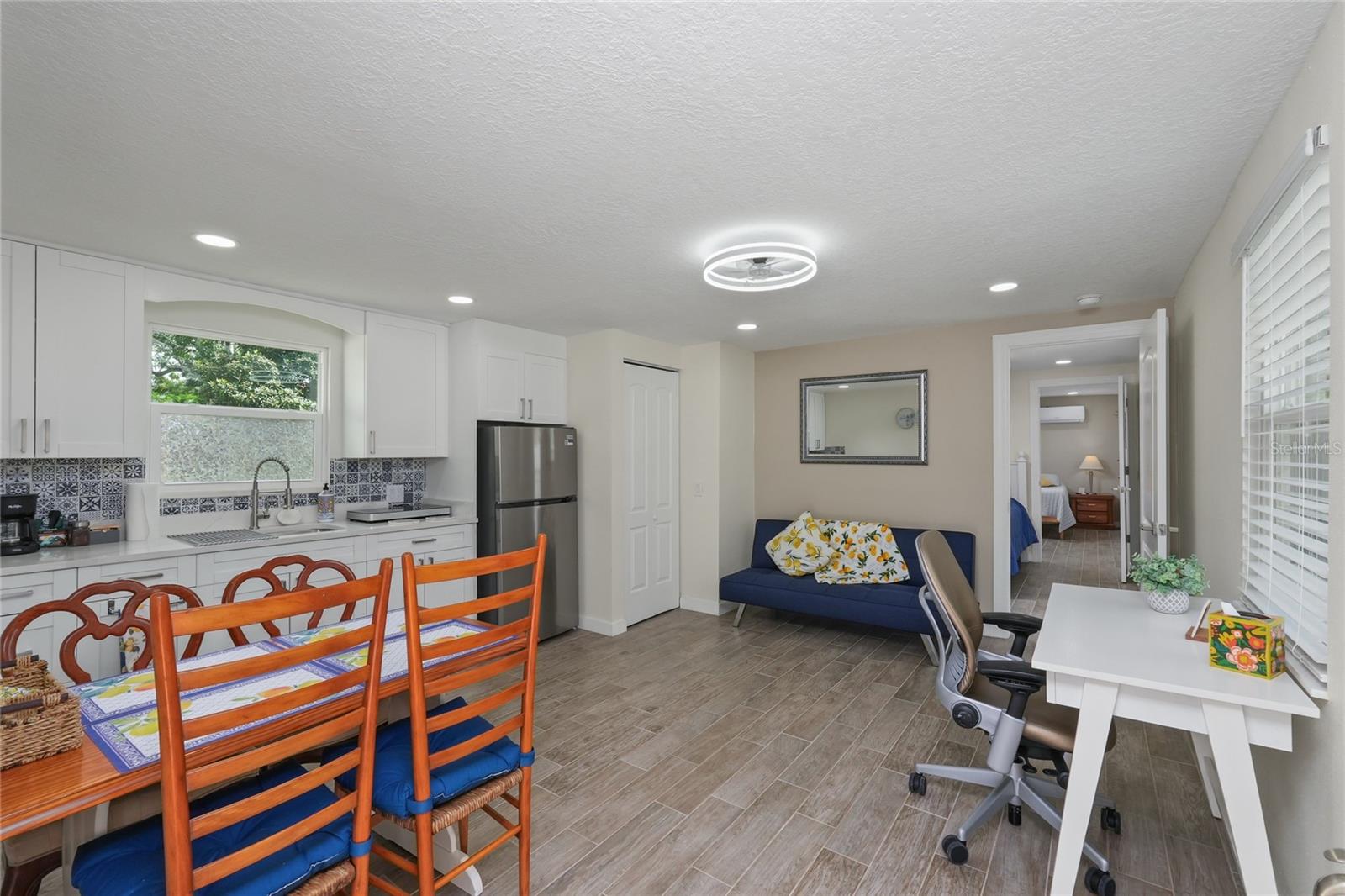 3408 W SAN LUIS ST