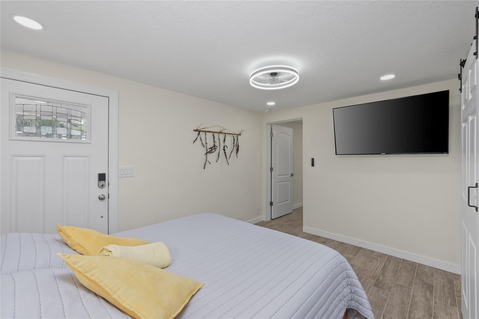 3408 W SAN LUIS ST