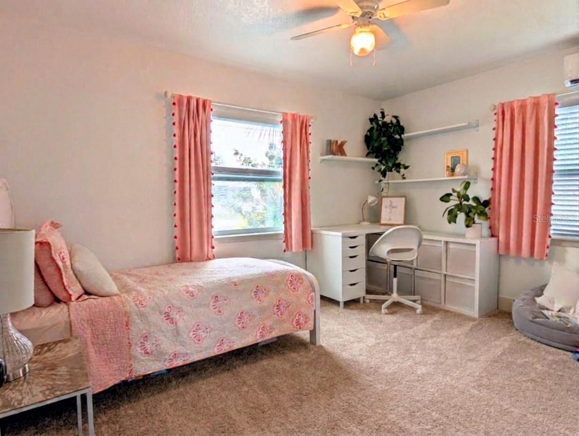 3509 W ROGERS AVE