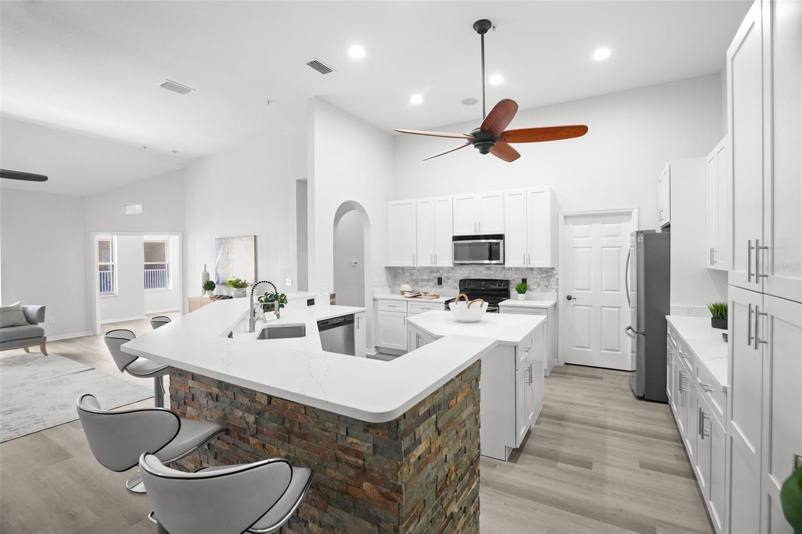 21019 SUNPOINT WAY ##201