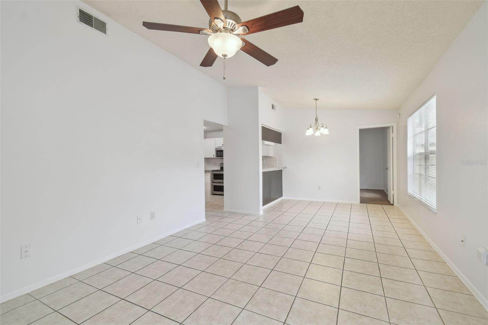 3964 DREAM OAK PL #201