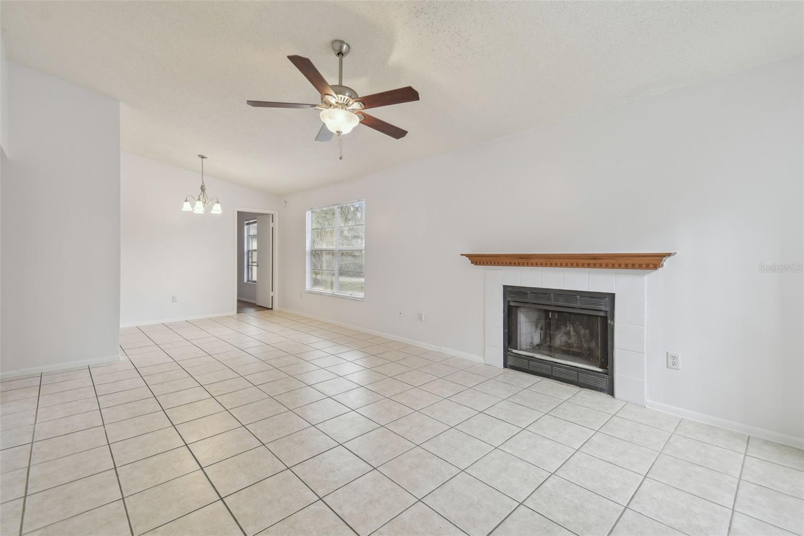 3964 DREAM OAK PL #201