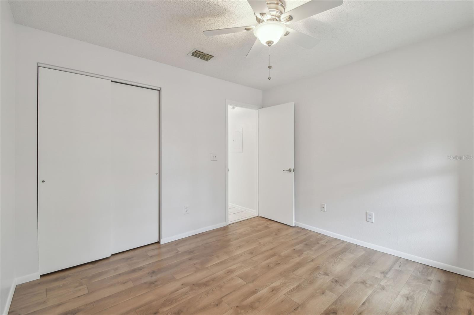 3964 DREAM OAK PL #201