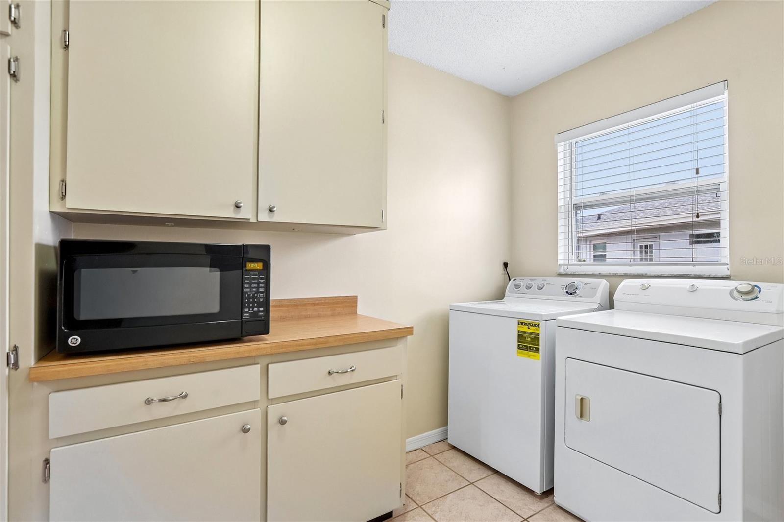 104 CACTUSFLOWER LN