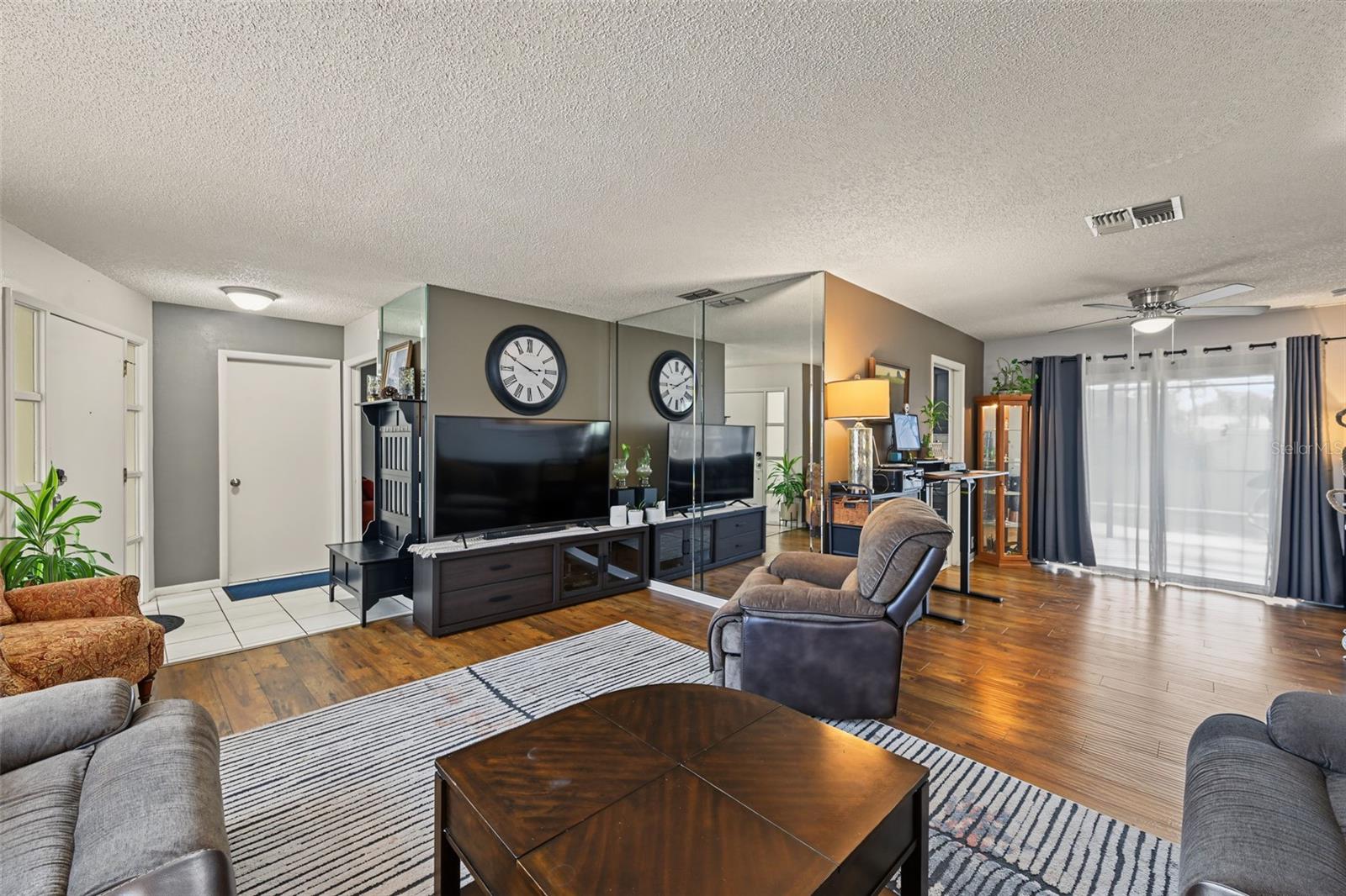 9915 WHITWORTH CT