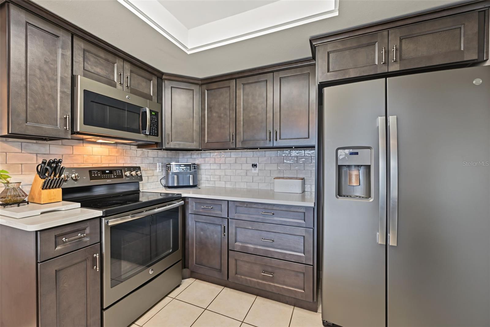 9915 WHITWORTH CT