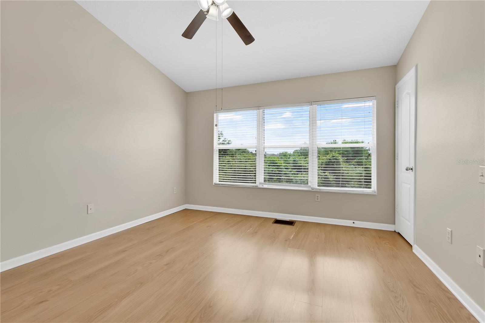 10173 BESSEMER POND CT