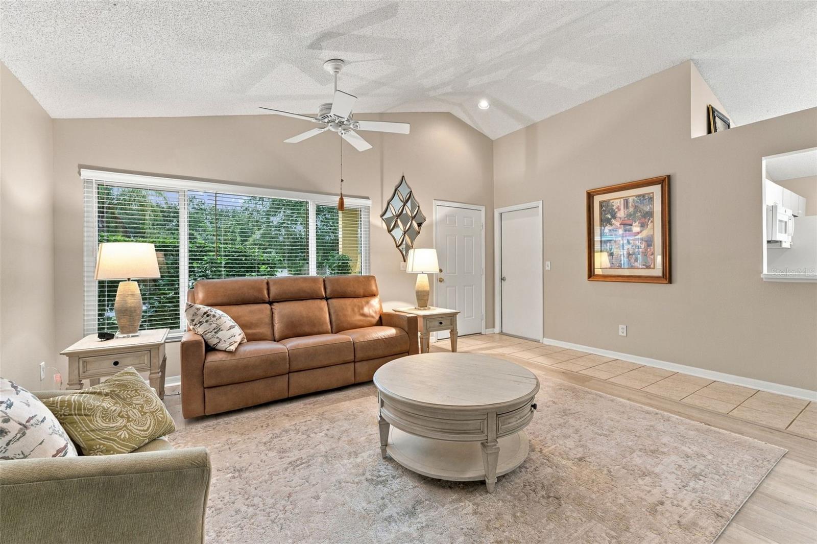 609 CAPE COD CIR