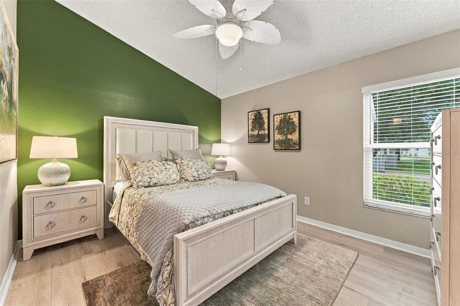 609 CAPE COD CIR