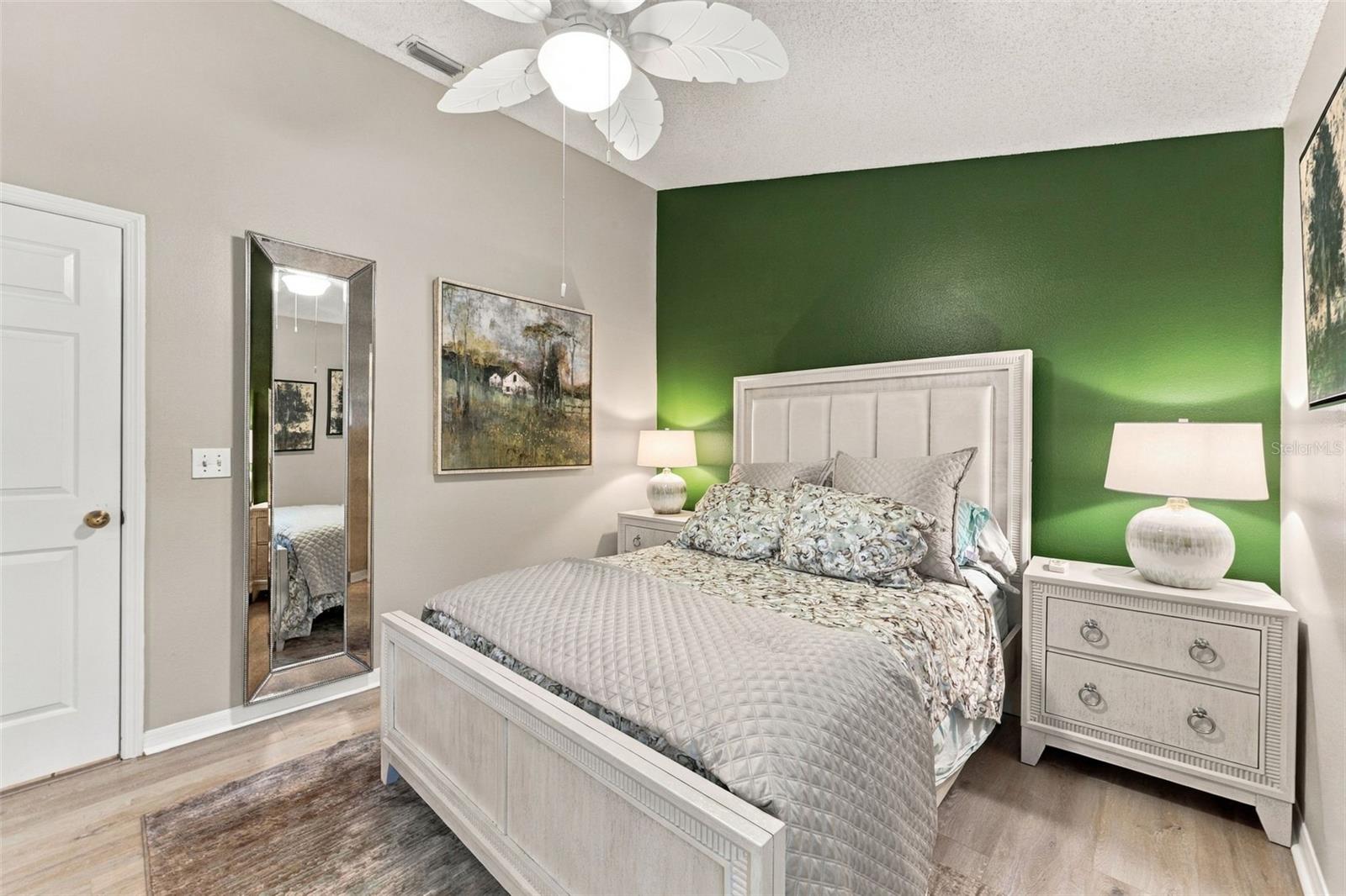 609 CAPE COD CIR