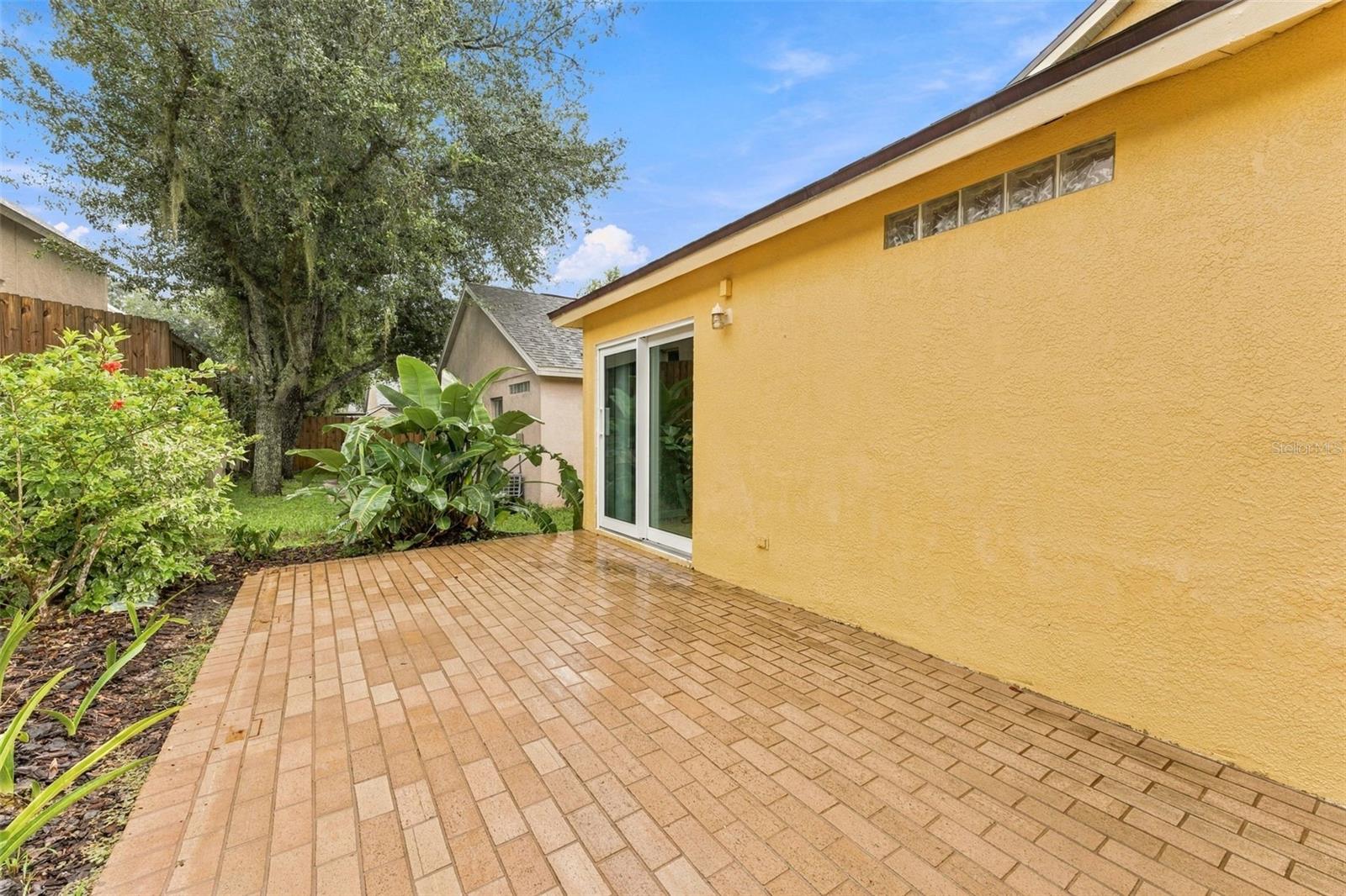 609 CAPE COD CIR