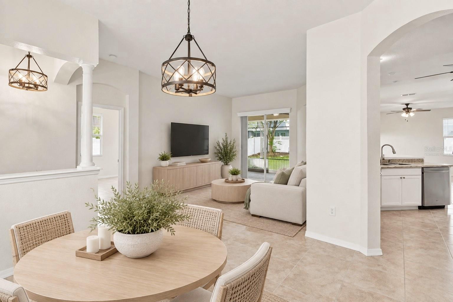 2804 BROOKE PINES CT