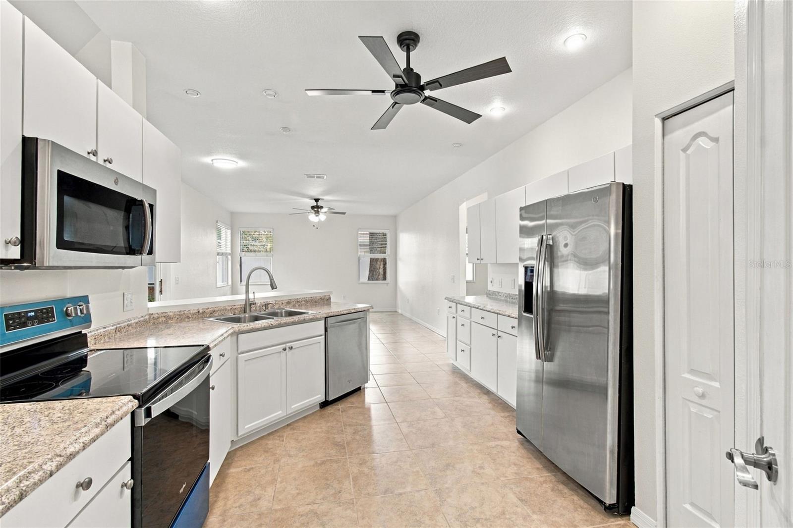2804 BROOKE PINES CT