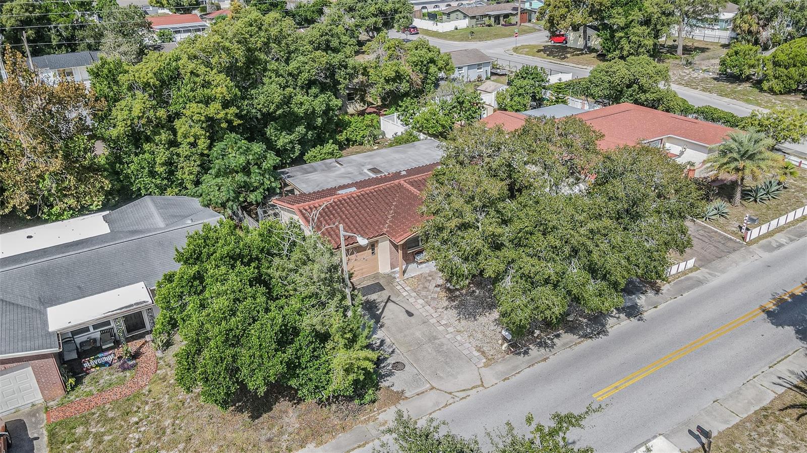 9609 RICHWOOD LN