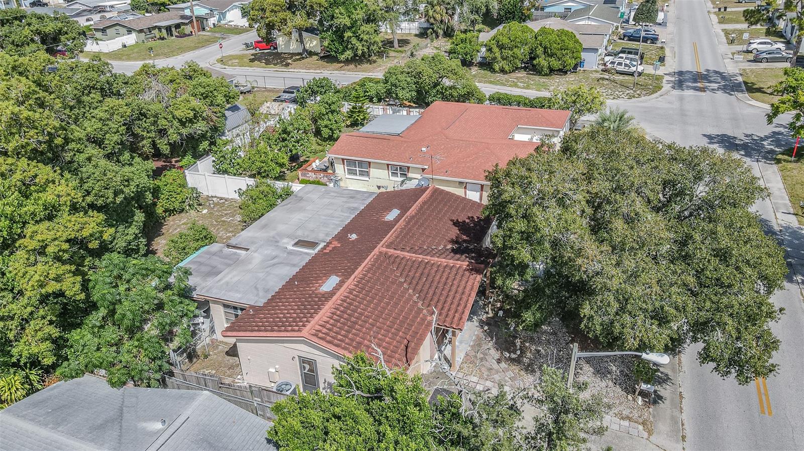 9609 RICHWOOD LN