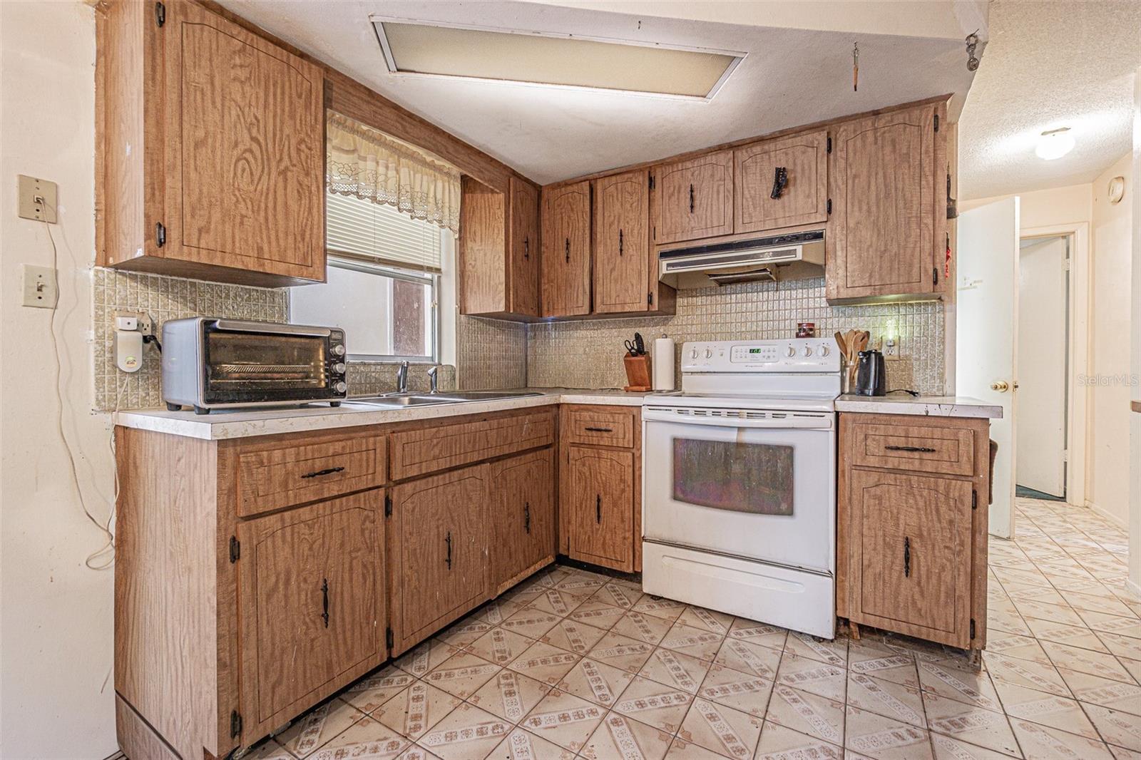9609 RICHWOOD LN