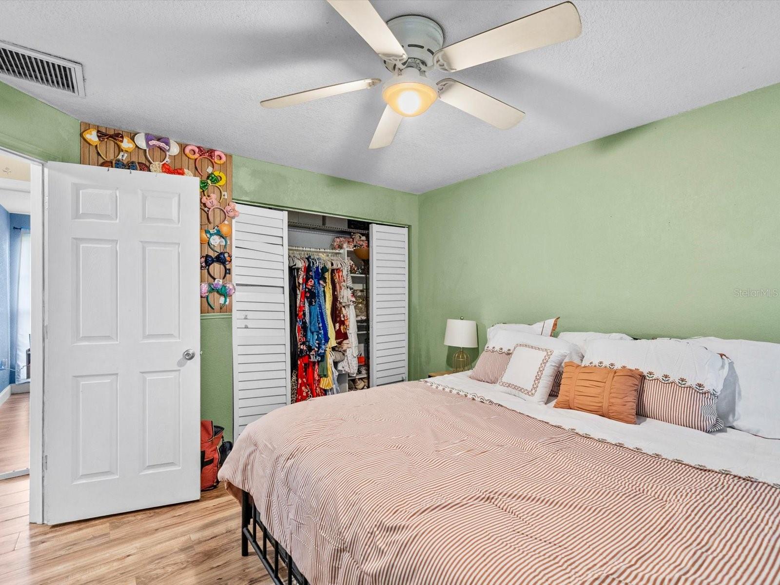 3220 LENWOOD DR