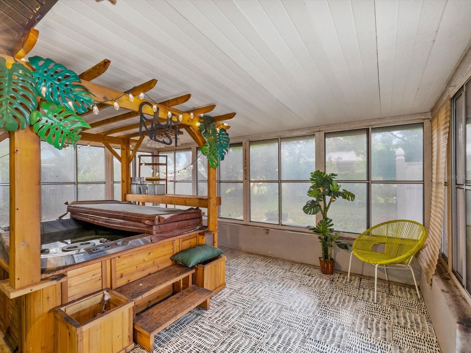 3220 LENWOOD DR