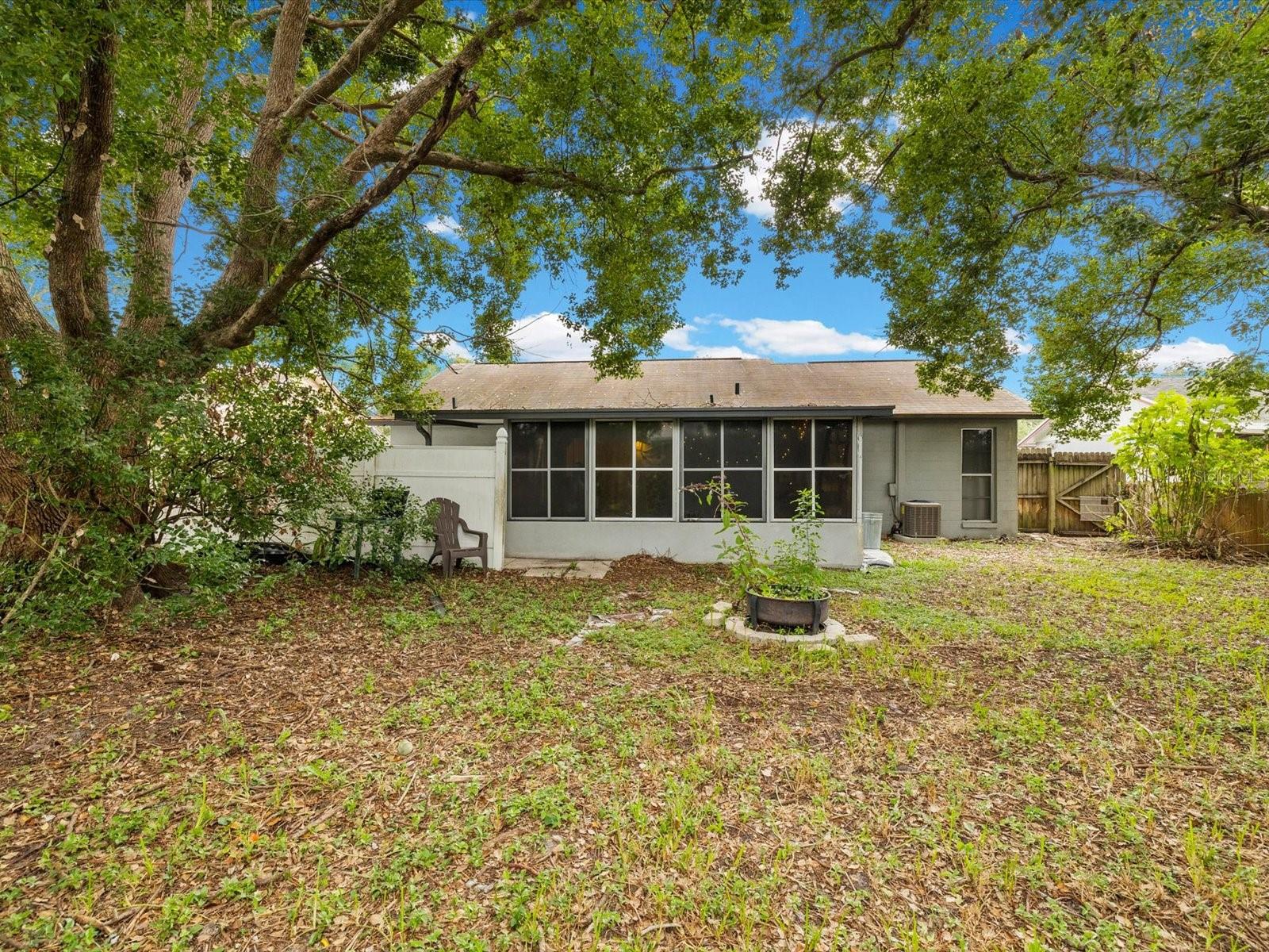 3220 LENWOOD DR