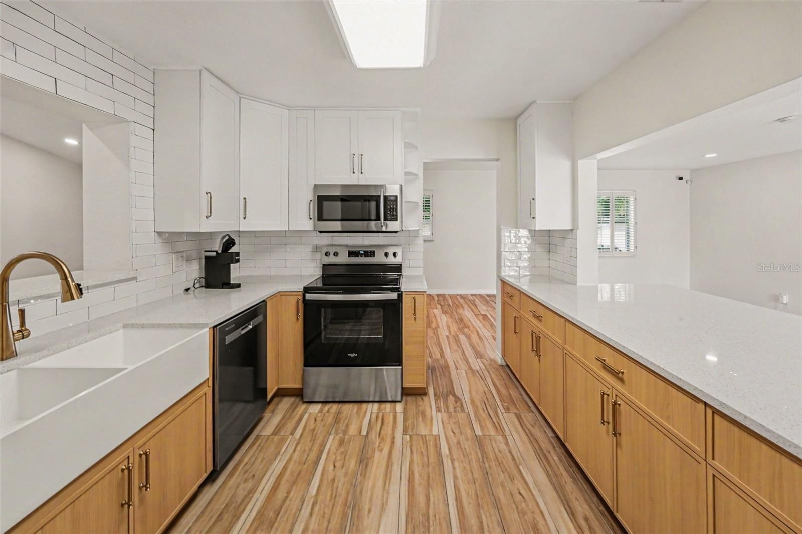3936 E EDEN ROC CIR #1