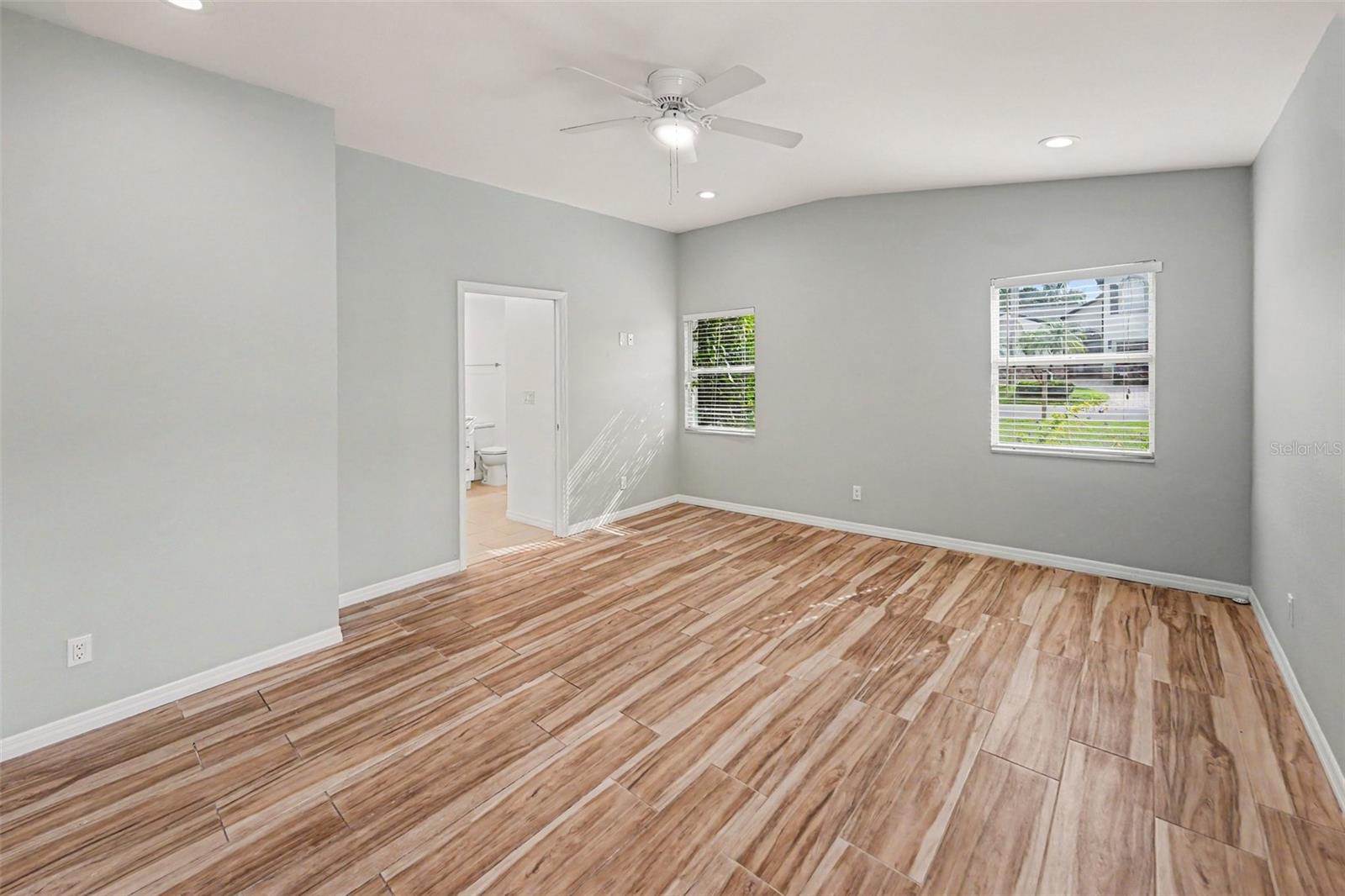 3936 E EDEN ROC CIR #1