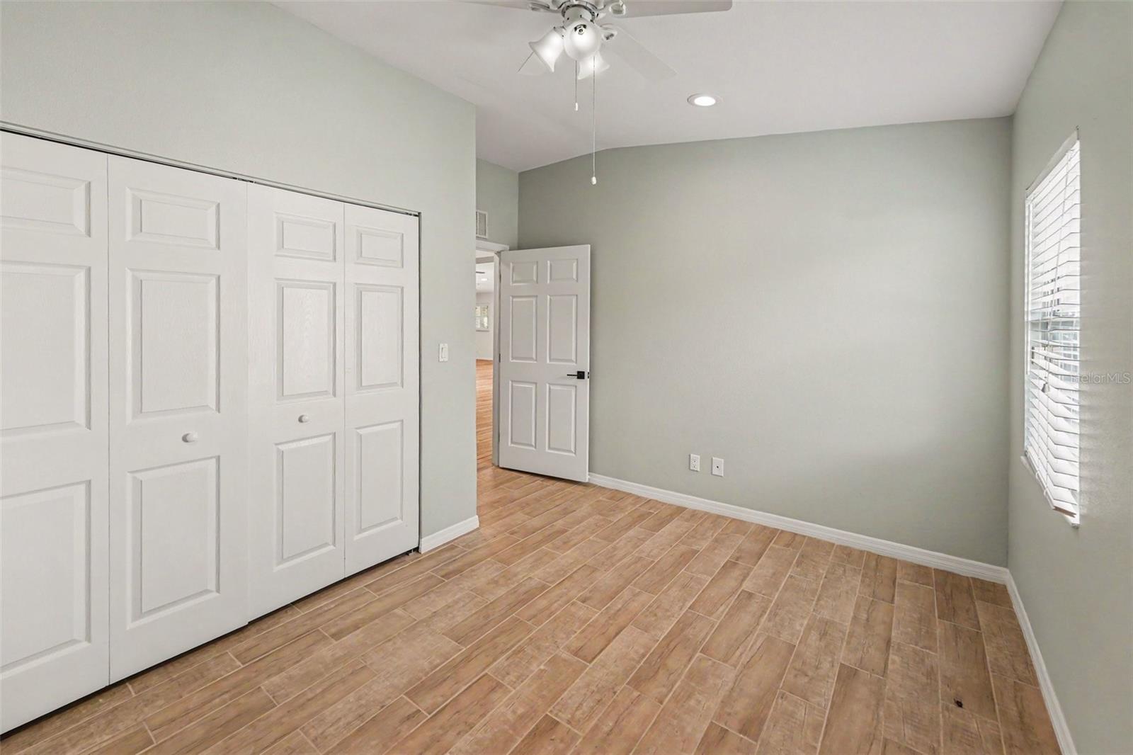 3936 E EDEN ROC CIR #1