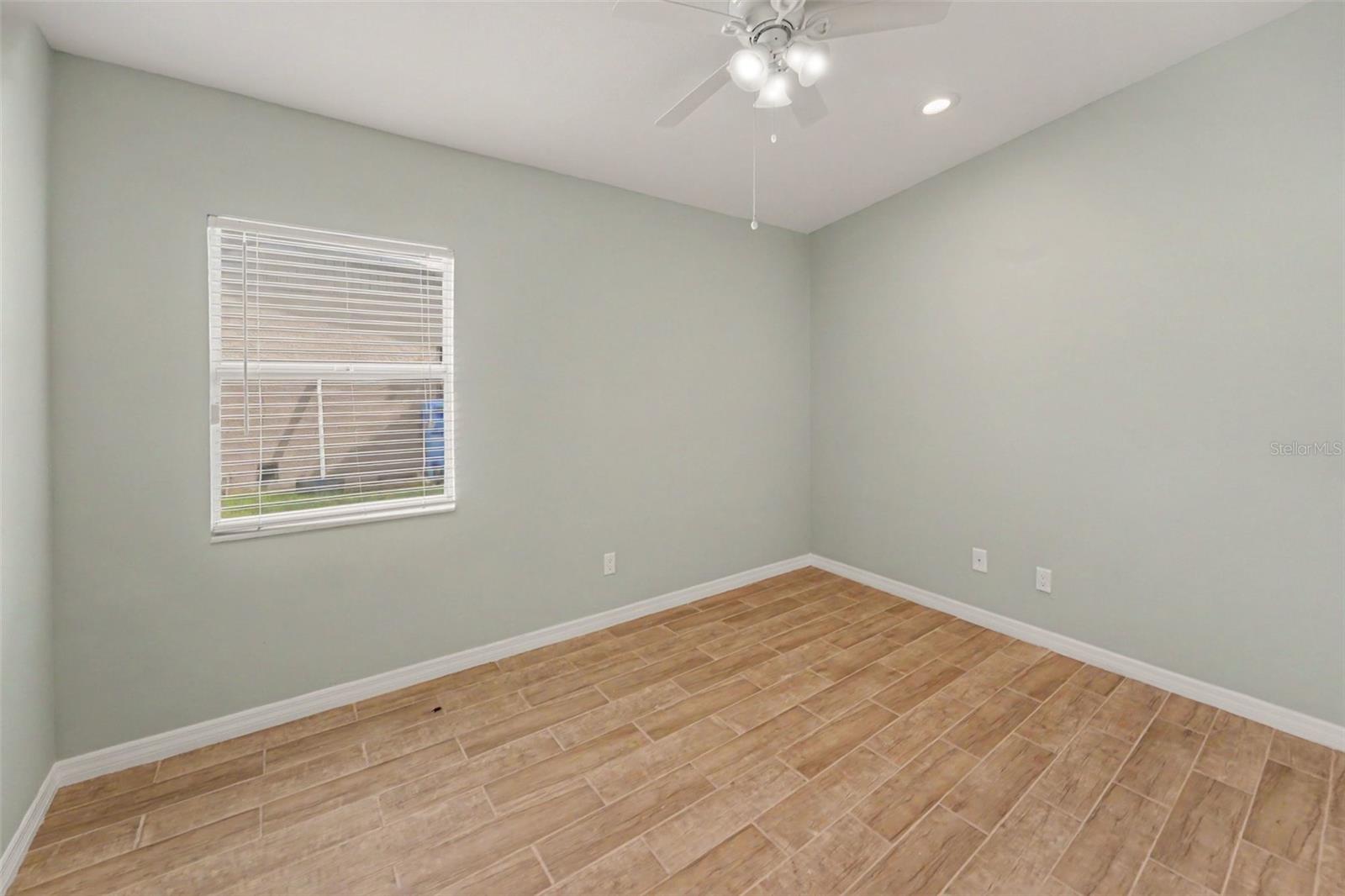 3936 E EDEN ROC CIR #1