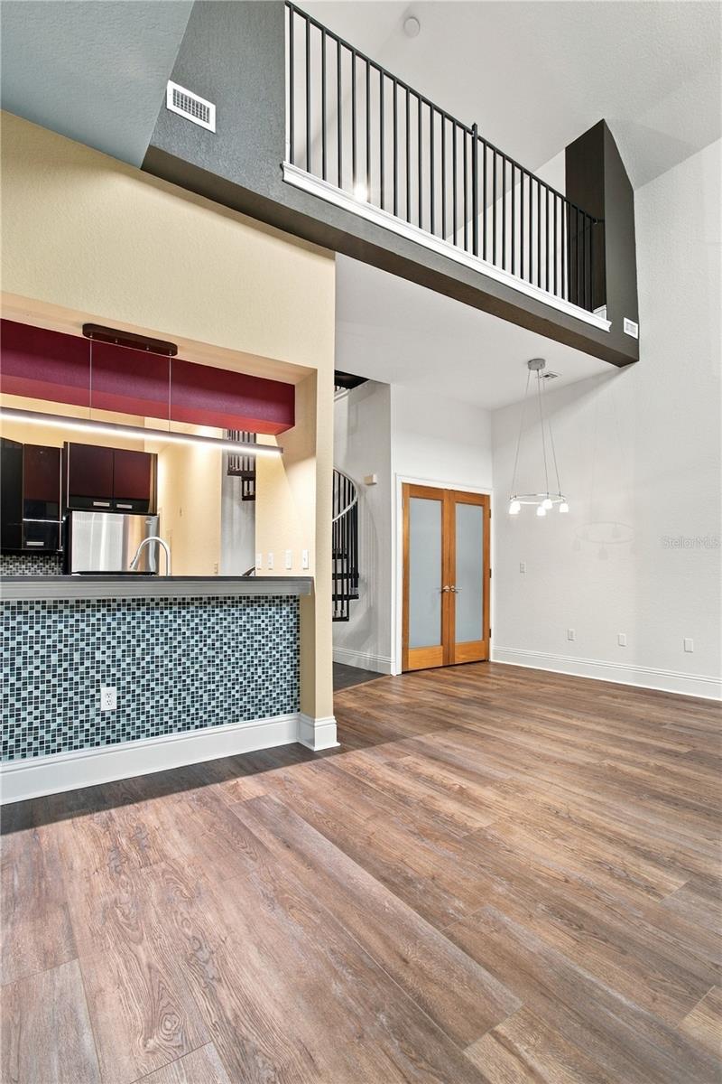 2002 E 5TH AVE #214